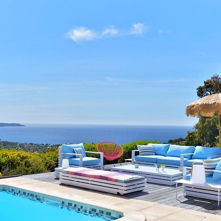 Villa Jucanos - Vue Mer Panoramique Golfe De St-Tropez Cavalaire-sur-Mer Exterior photo